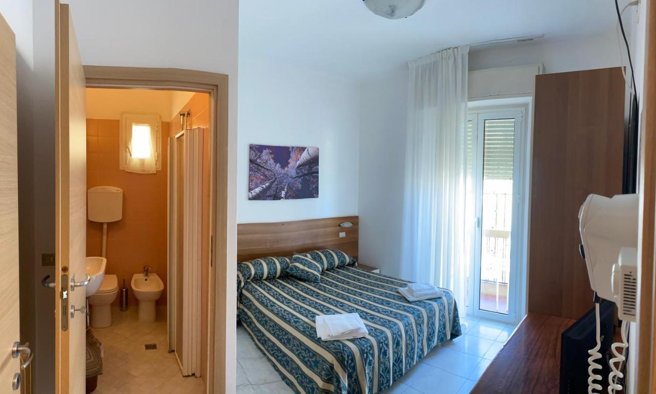 Hotel Acapulco Viserbella di Rimini 외부 사진