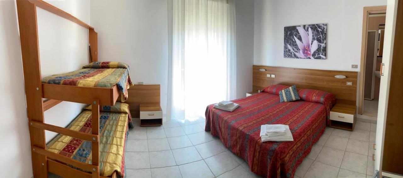 Hotel Acapulco Viserbella di Rimini 외부 사진